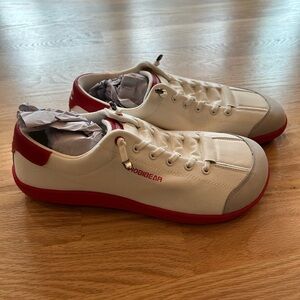 Nwt Hobibear Barefoot Men's White and Red‎ Casual Sneakers shoes sz 44